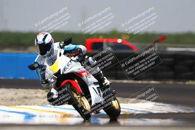media/Jun-07-2025-TrackDaz (Sat) [[4413525952]]/C Group/1240pm (Turn 1)/